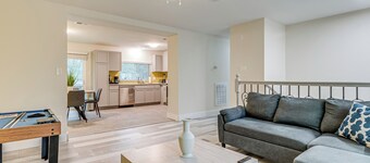 3 Mi to The Woodlands: Warm & Welcoming Home!