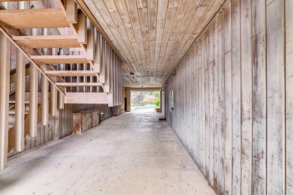 Apartment (2 Bedrooms) | Interior - 12 Mi to Downtown Dallas: Irving Condo w/ Balcony (Irving)