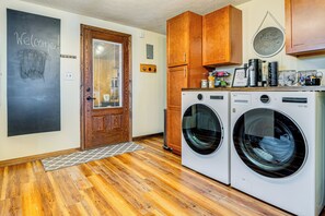 Nhà (3 Bedrooms) | Nội thất