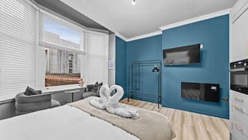 1 bedroom, iron/ironing board, free WiFi, bed sheets