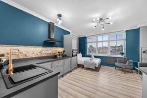 1 bedroom, iron/ironing board, free WiFi, bed sheets