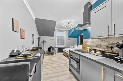 Downtown Studio 4 - Harrogate Town Centre