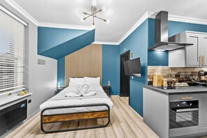 1 soverom, strykejern/-brett, wi-fi og sengetøy