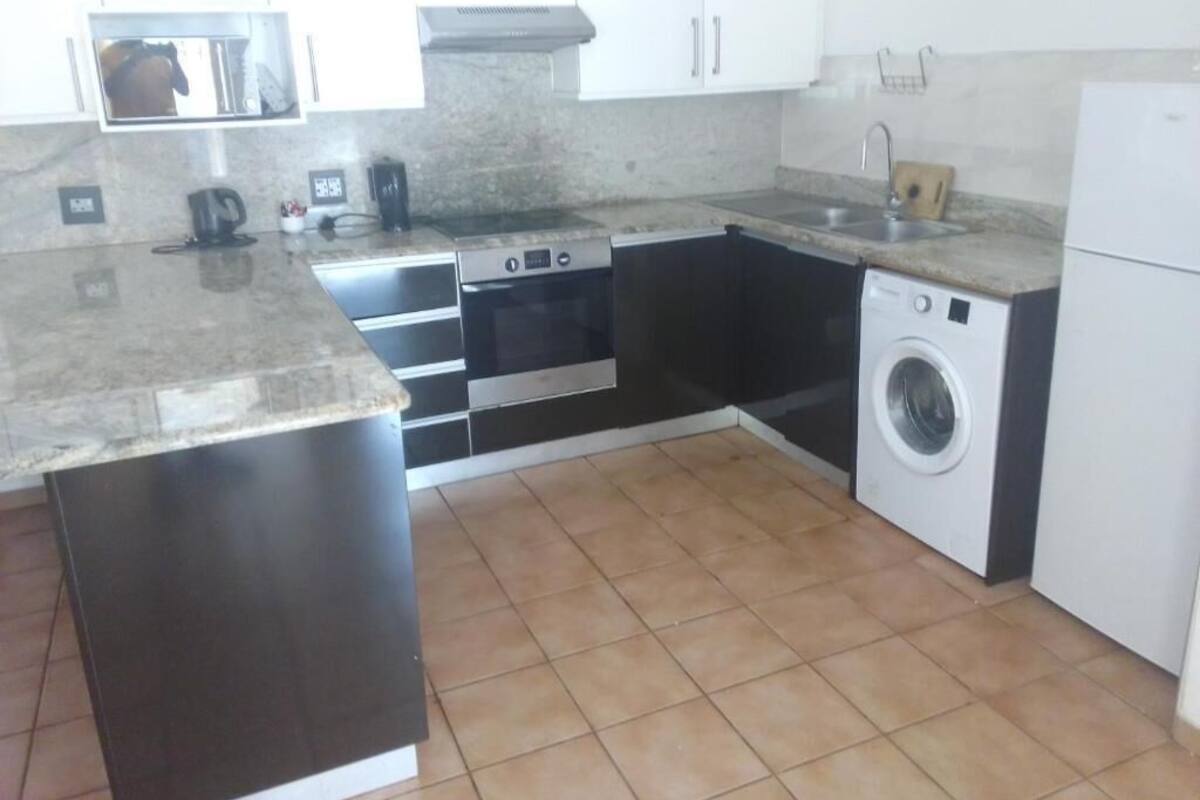 Basic Apartment, 3 Bedrooms | Private kitchen | Mini-fridge