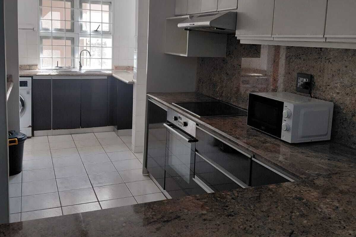 Family Apartment | Private kitchen | Mini-fridge