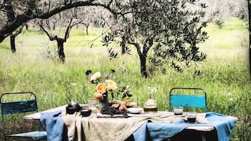 Room, 1 Bedroom, Patio, Garden View | Garden
