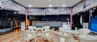 Hotel Akshay