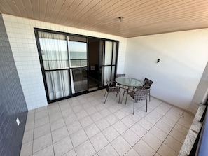 شرفة مسقوفة