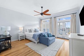 2 slaapkamers, een strijkplank/strijkijzer, reisbedje, gratis wifi