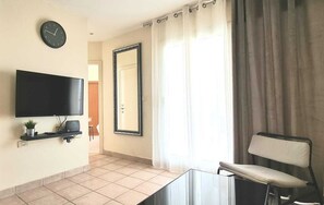 Family Apartment, Balcony, Sea View | Living area - 18Go to Leonardo apartments (Bat Yam)