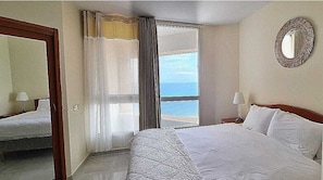 Family Apartment, Balcony, Sea View | Blackout drapes, iron/ironing board, free WiFi