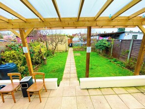 Apartment | Terrace/patio