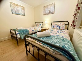 Apartamento | 1 dormitorio, tabla de planchar con plancha, wifi gratis y ropa de cama