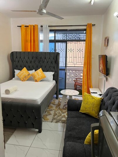 Lux Suites Lakeview Studios  Bamburi