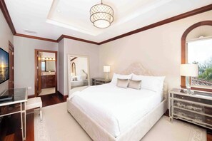 4 chambres, bureau, fer et planche à repasser, Wi-Fi gratuit