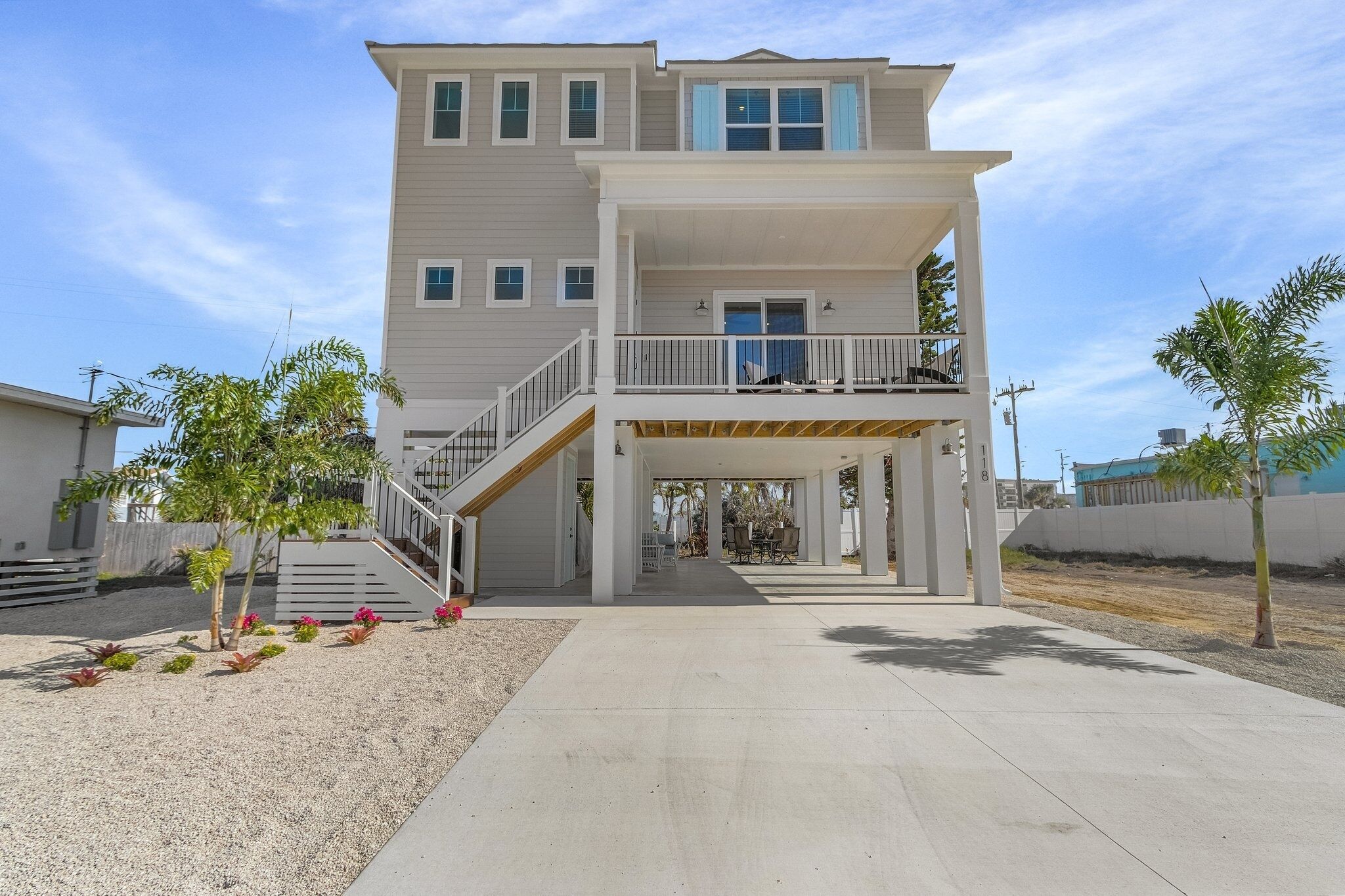 Maison, 4 chambres | Extérieur