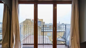 Apartment (2 Bedrooms) | Exterior