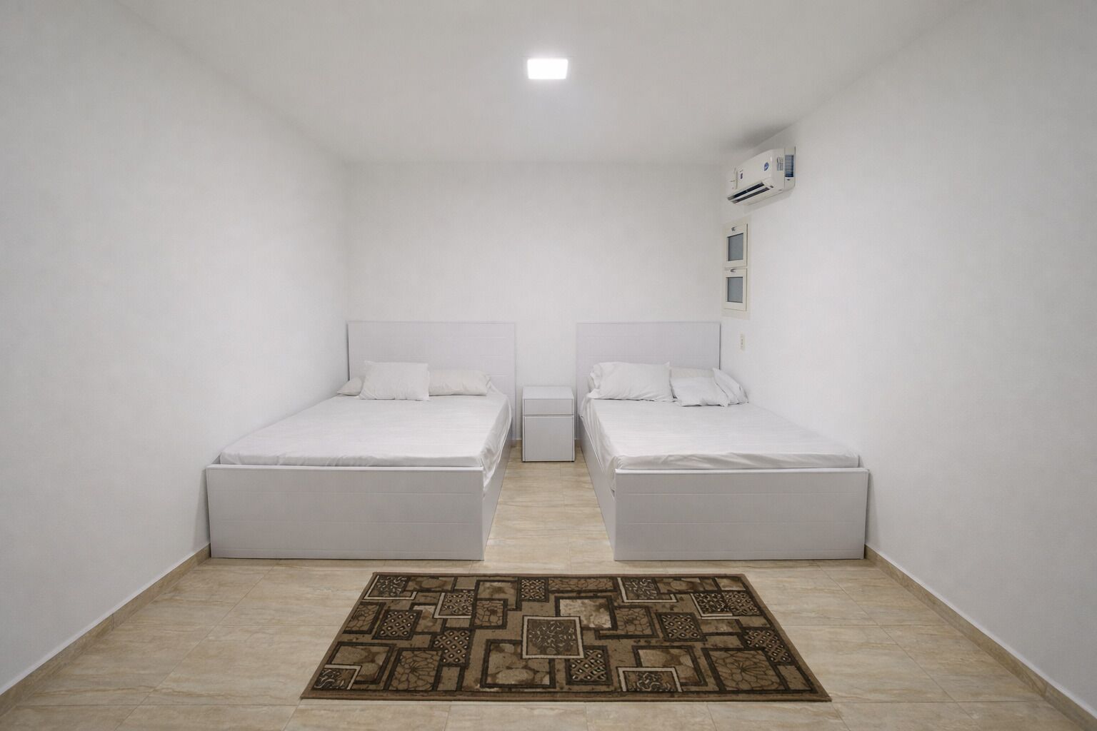 Chalet Standard, balcon, vue cour intérieure | 2 chambres, rideaux occultants, fer et planche à repasser, Wi-Fi gratuit