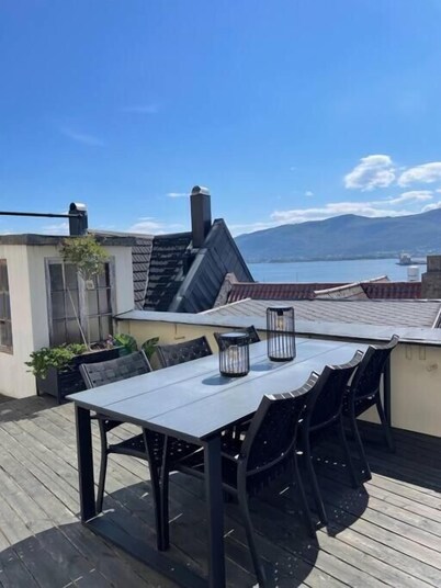 Beautiful Fjord View, High Standard, Fully Equipped