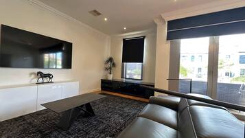 TV, offices