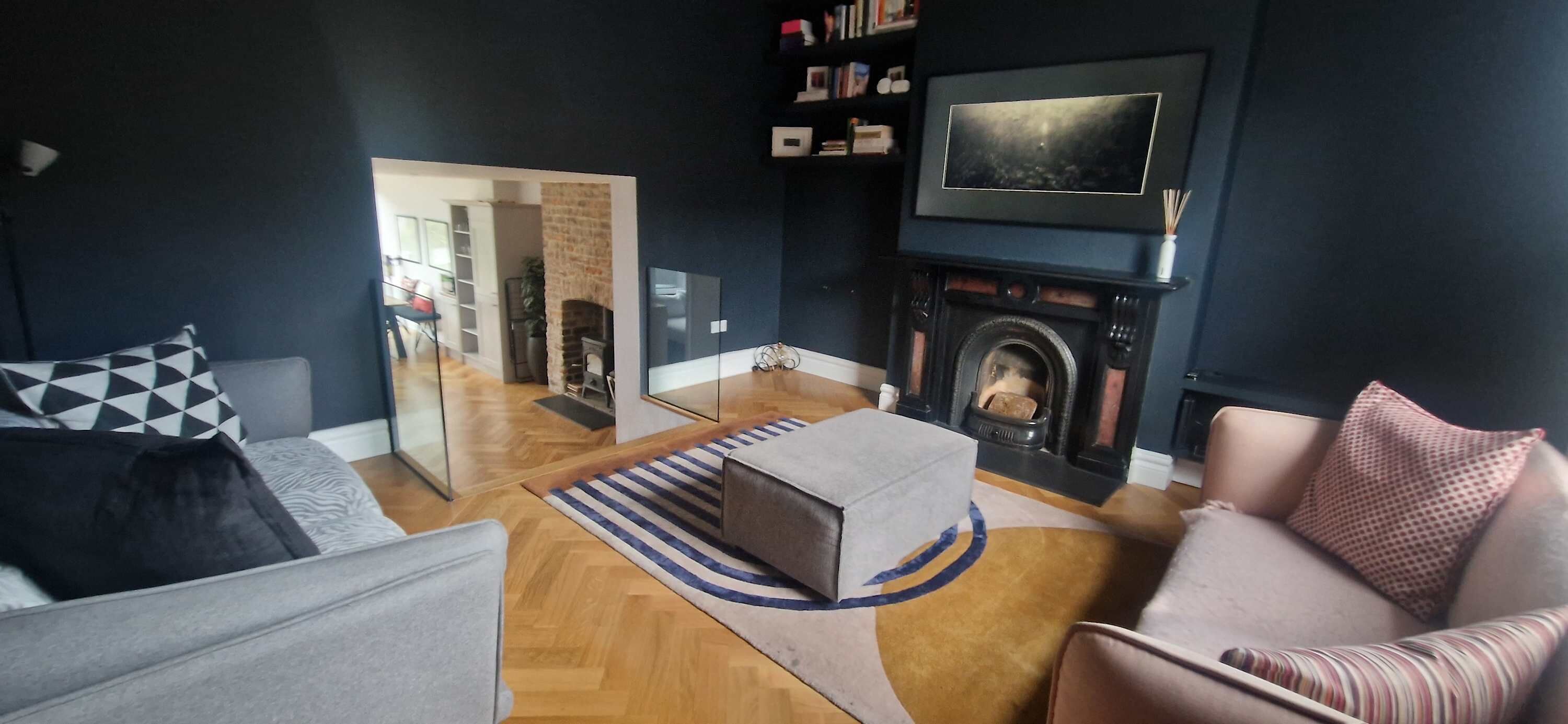 Téléviseur, bureau