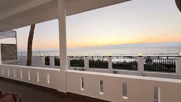 Villa Deluxe, vista a la playa | Terraza o patio