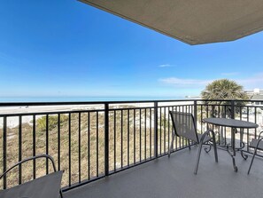 Property grounds - Corner Beachfront Balcony | 2 Bedrooms | Pool (St. Pete Beach)