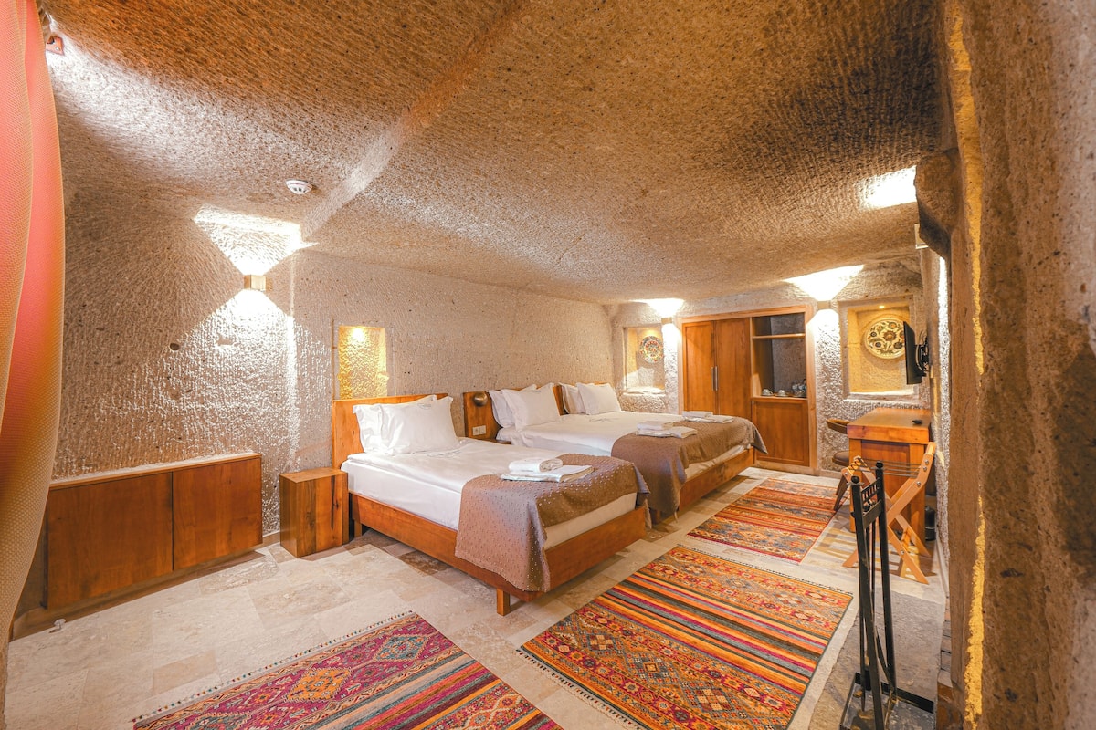 Comfort Triple Room, Valley View | 1 bedroom, premium bedding, memory foam beds, minibar
