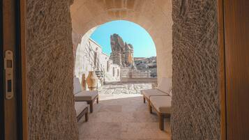 Habitación triple Confort, vistas al valle | Terraza o patio