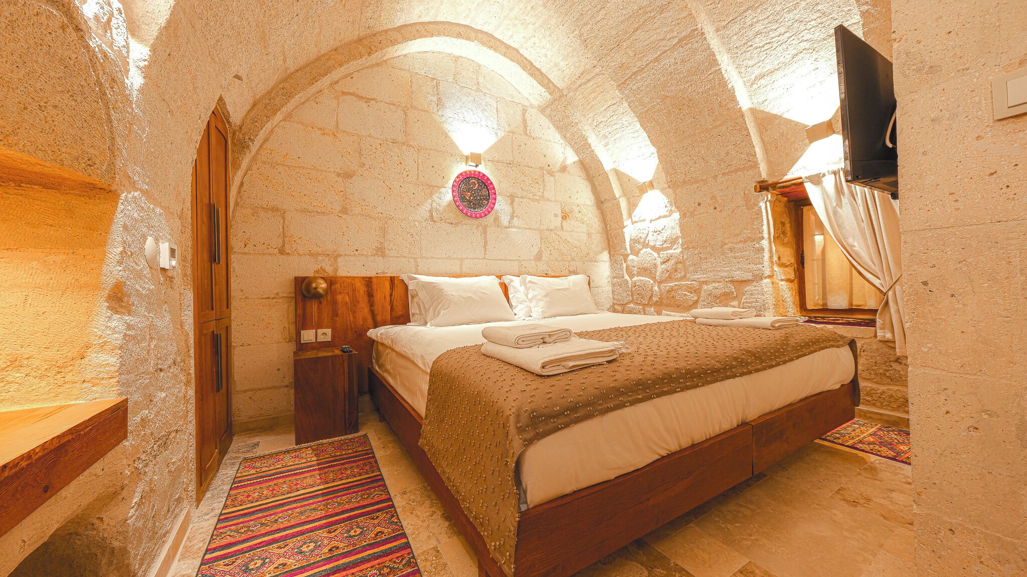 Standard Room, Valley View | Premium bedding, memory foam beds, minibar, in-room safe