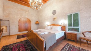 Exclusive-suite - udsigt til dal | Premium-sengetøj, senge med madrasser af memory foam, minibar