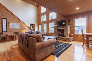 TV, fireplace - Almond Joy Hideaway- Near Fontana Lake (Almond)