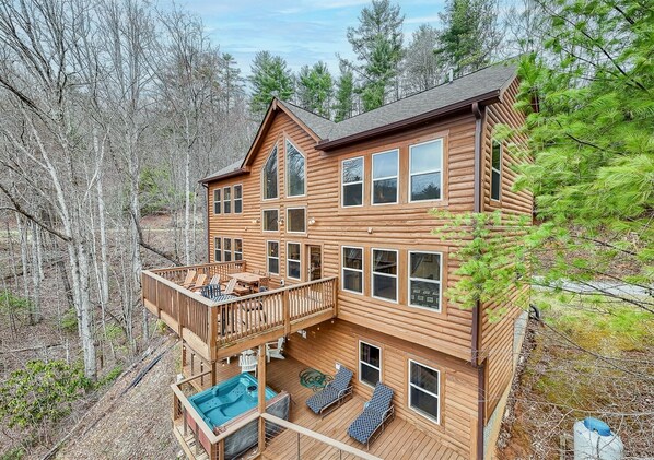 Exterior - Almond Joy Hideaway- Near Fontana Lake (Almond)