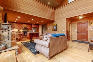 Smart TV y chimenea