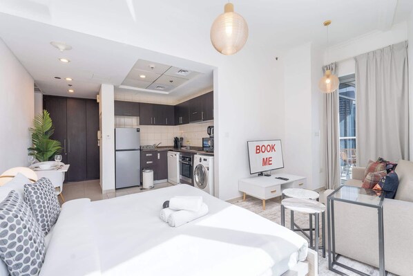 Iron/ironing board, WiFi