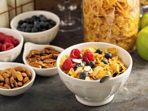 Buffet breakfast for a fee on weekends