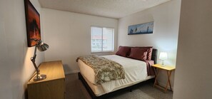 1 quarto, Wi-Fi de cortesia, roupa de cama