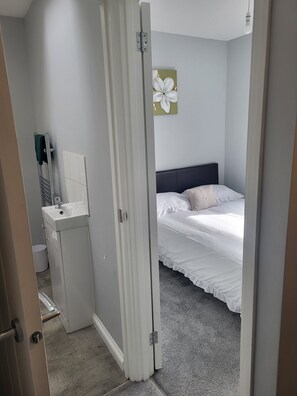 2 chambres, Wi-Fi, draps fournis