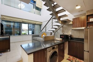 Interior - Livbnb-Convenient Loft Type 1B, Dubai Sports City (Dubai)