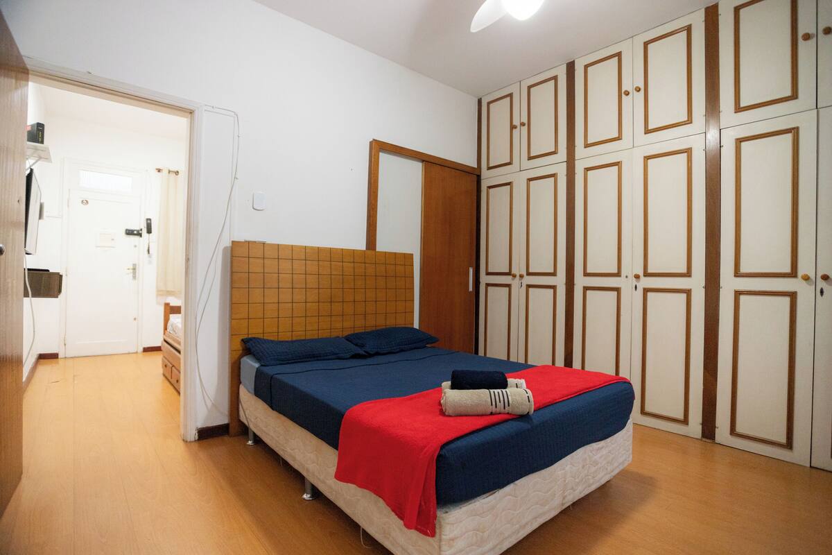 SUH Copacabana 22 | 1 dormitorio y wifi gratis