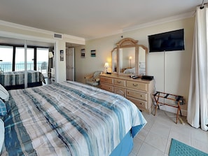 2 bedrooms, iron/ironing board, free WiFi, bed sheets - Pelican Watch #303 | Great Ocean Views (Carolina Beach)