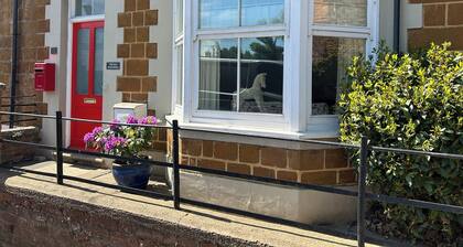 Spacious renovated cottage close to Snettisham RSPB beach and Royal Sandringham