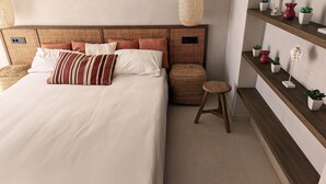 1 bedroom, bed sheets