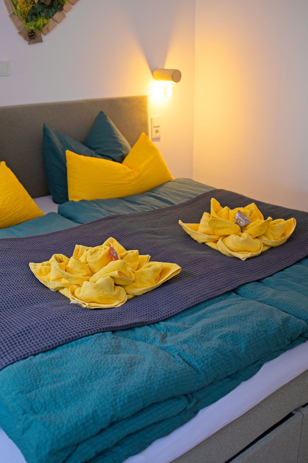 Standard Suite | Free WiFi, bed sheets