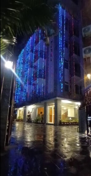 Exterior - Bay Hotel (Pokhara)