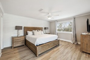 3 bedrooms, free WiFi, bed sheets