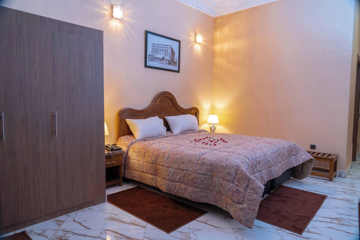 Deluxe Single Room, City View | Blackout curtains, free WiFi