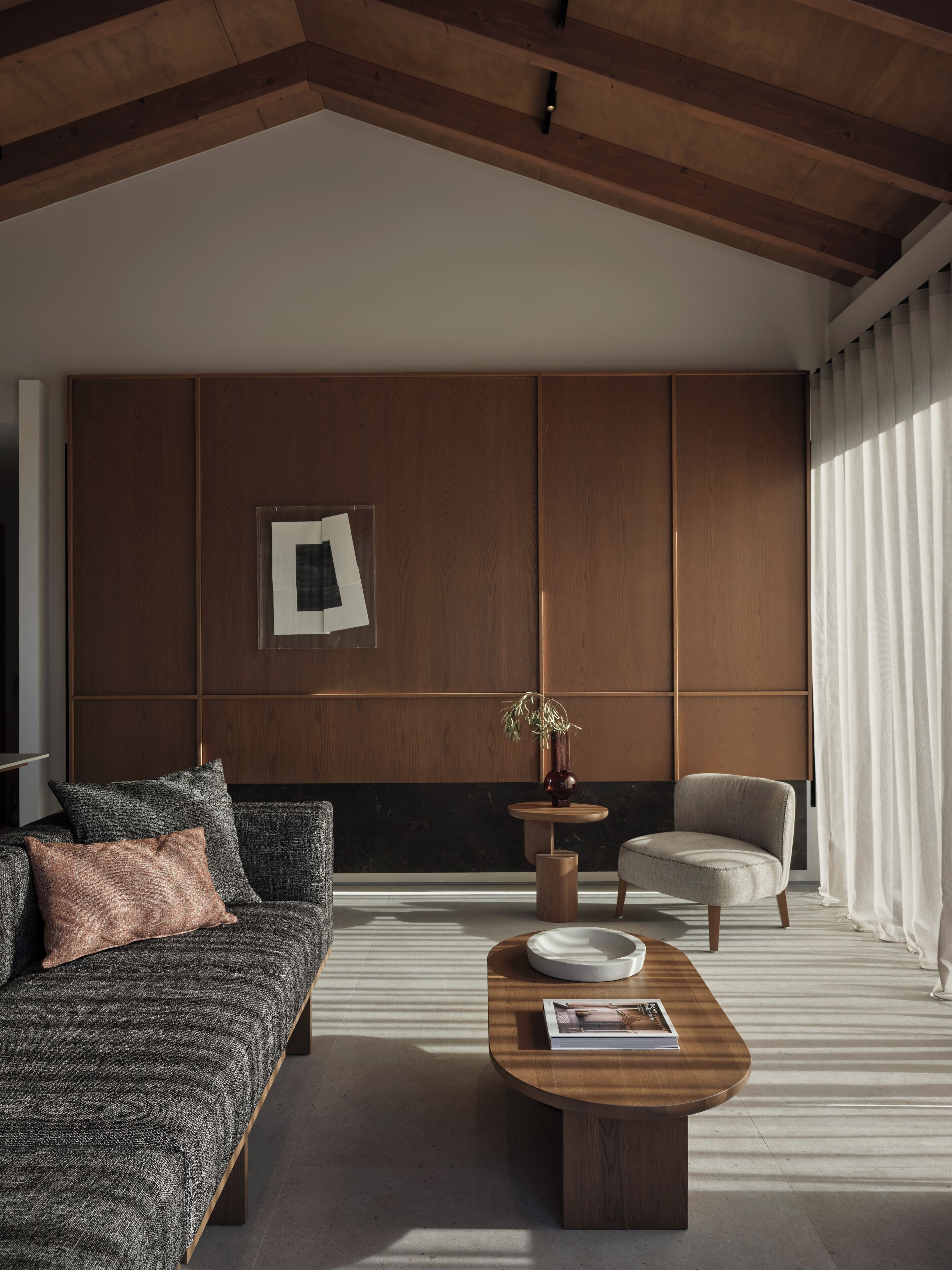 Biệt thự Premium, quang cảnh vườn | Khu phòng khách | TV 43-inch có truyền hình vệ tinh 