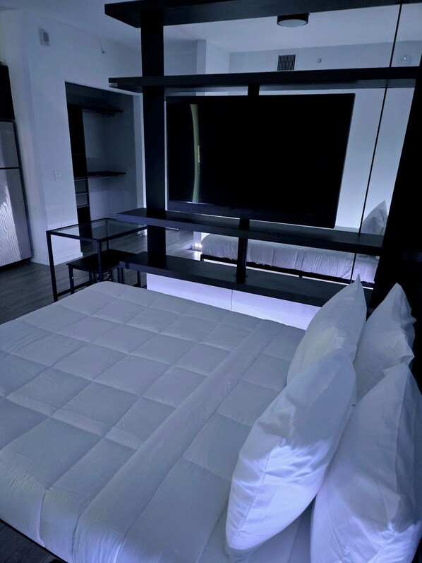 1 habitación, wifi y ropa de cama