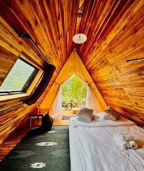 In-room safe, laptop workspace, free WiFi - Papaya Resort Nong Khiaw (Nong Khiaw)